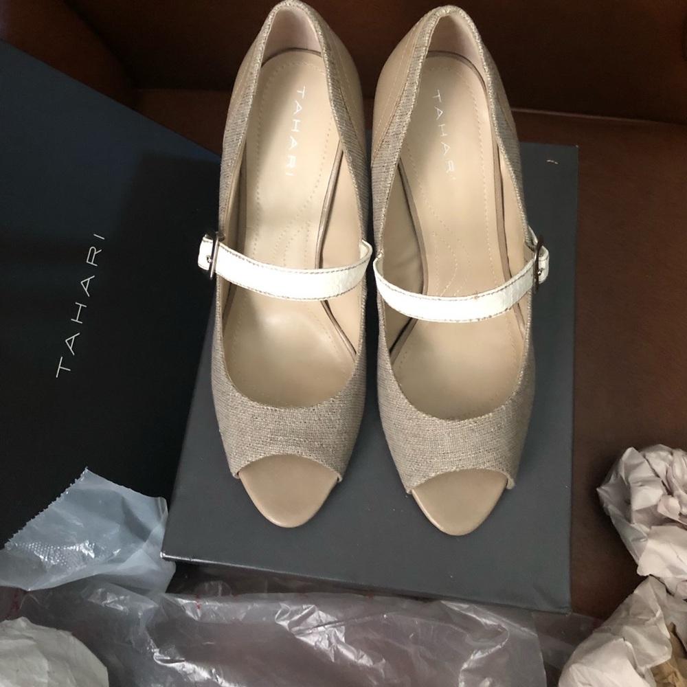 Tahari Women's Beige Peep Toe Heels